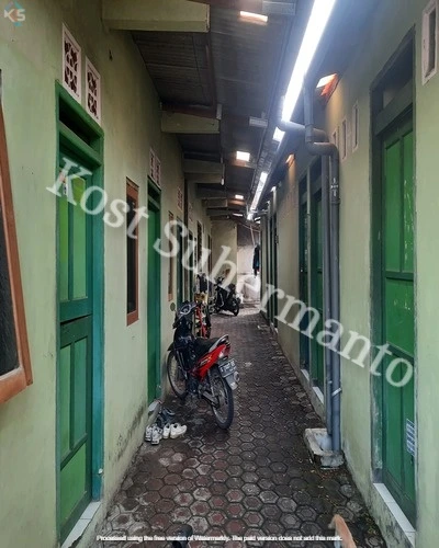 [Galeri Kost Cowok 2]